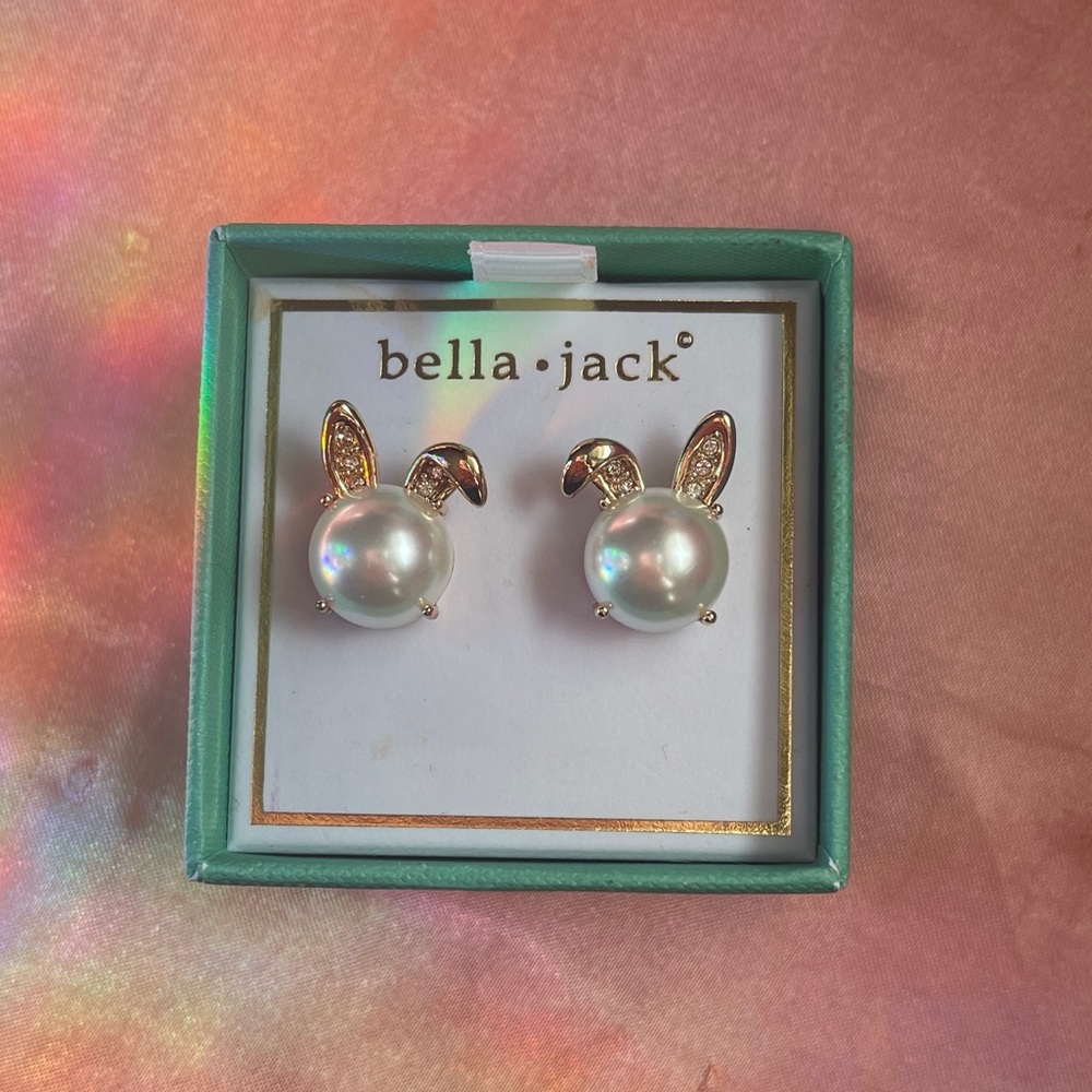 Bella Jack Bunny Pearl Stud Earrings